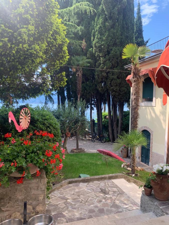 Villa Corteolivo Rooms Torri del Benaco Kültér fotó