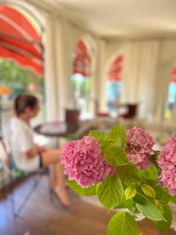 Villa Corteolivo Rooms Torri del Benaco Kültér fotó