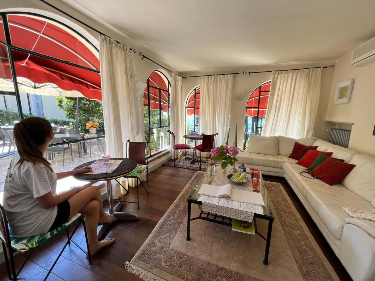 Villa Corteolivo Rooms Torri del Benaco Kültér fotó