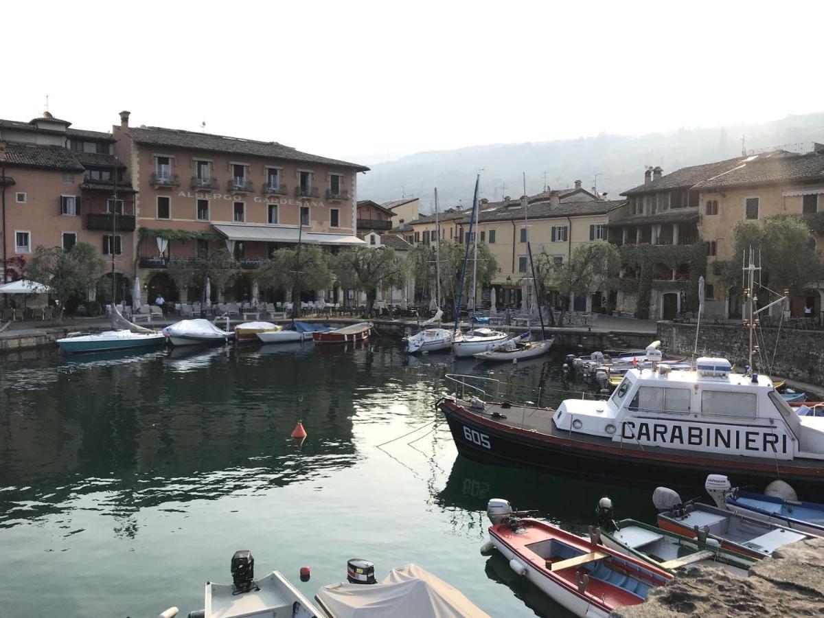 Villa Corteolivo Rooms Torri del Benaco Kültér fotó